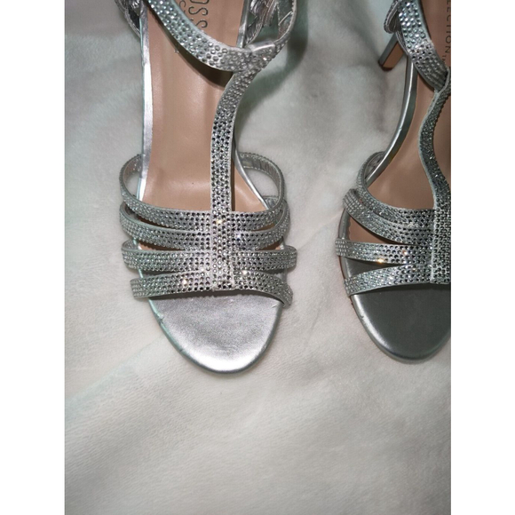 Silver Strappy Rhinestone Embellished Sz 7.5 Heels Evening Party Wedding - Picture 2 of 12
